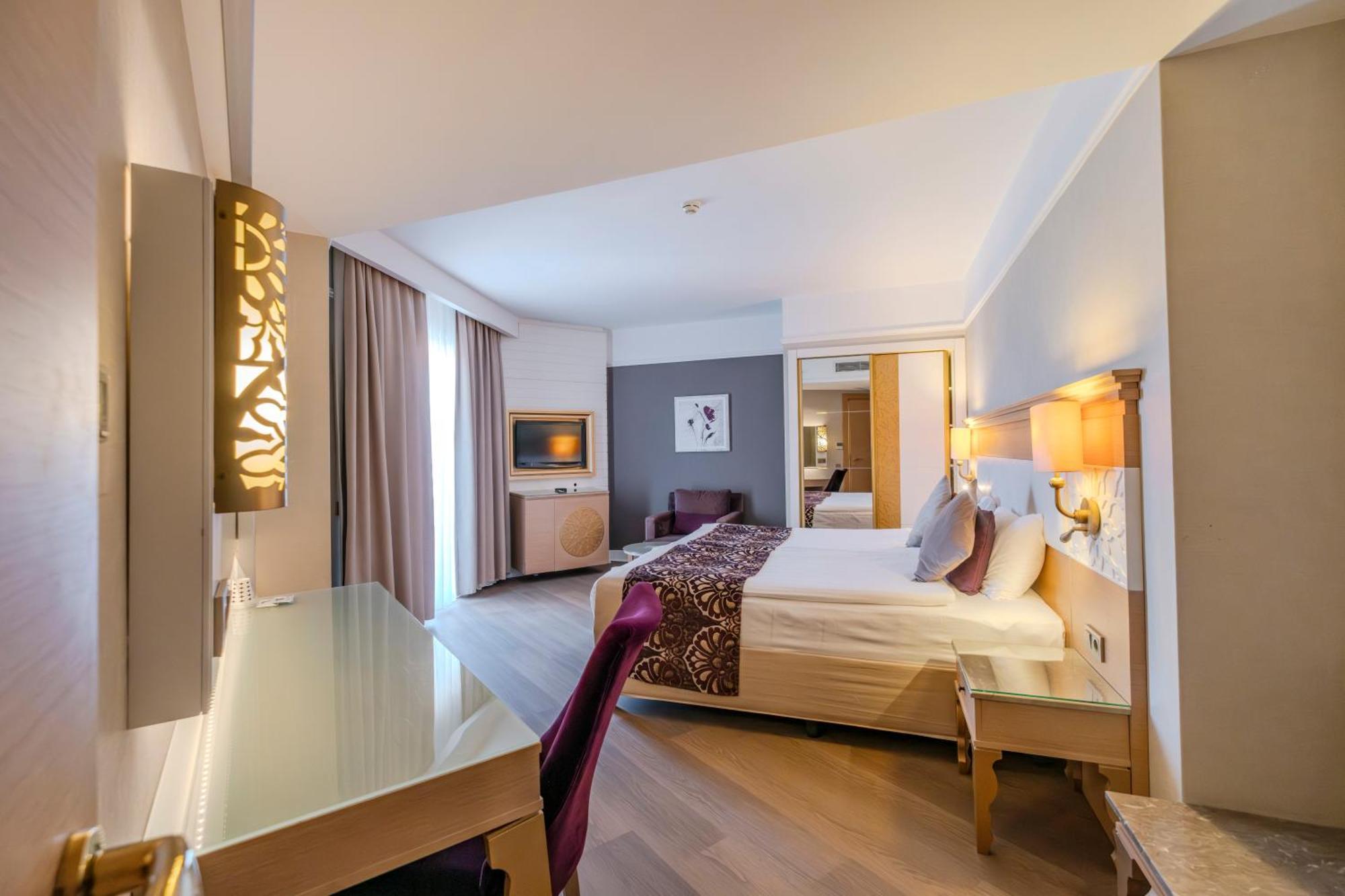 Villa Side Residence Bagian luar foto